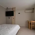 Jinsim House